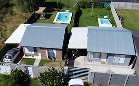 Los Sauces, casas con piscinas privadas en barrio residencial